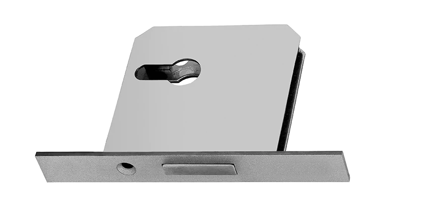 Fix A Deadbolt Door Lock in Oakland, California